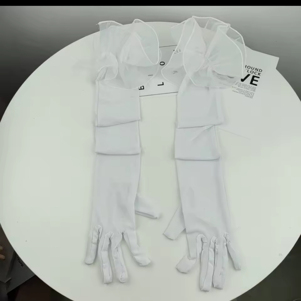Elegant White Long Gloves